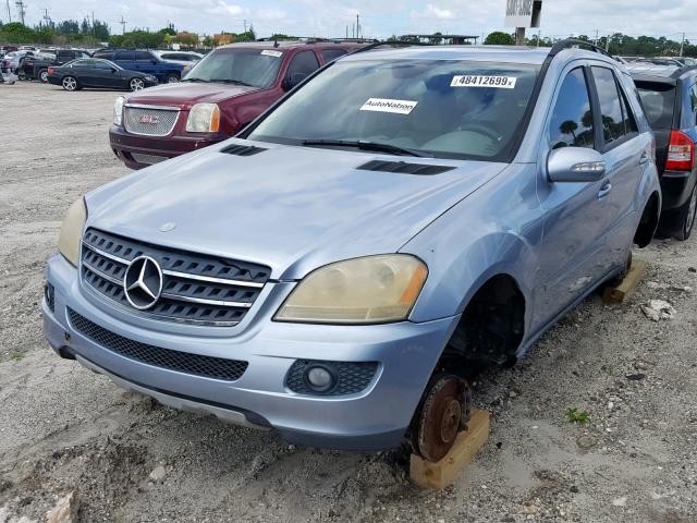 4JGBB86EX6A089451 - 2006 MERCEDES-BENZ ML 350 BLUE photo 2