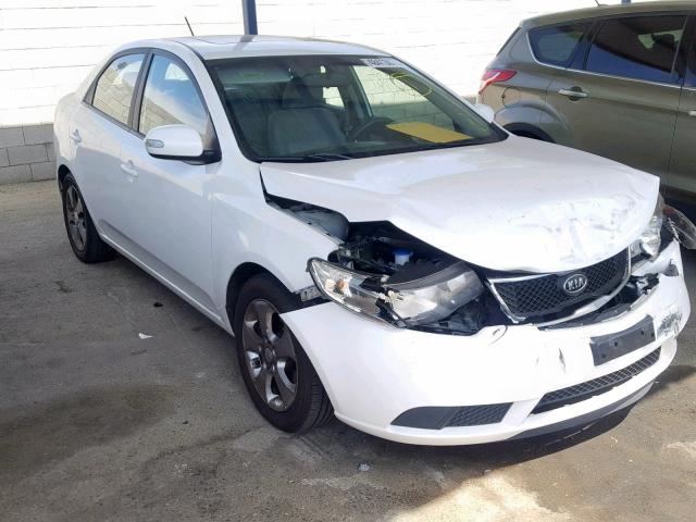 KNAFU4A22A5229917 - 2010 KIA FORTE EX WHITE photo 1