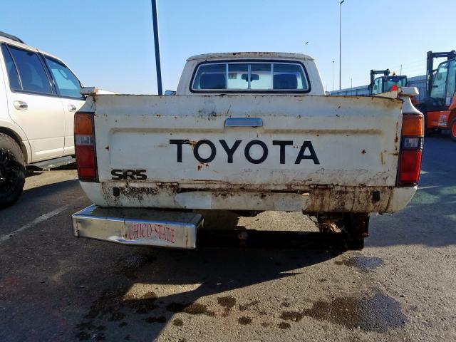 JT4RN34S1C0040937 - 1982 TOYOTA PICKUP 1/2 WHITE photo 9