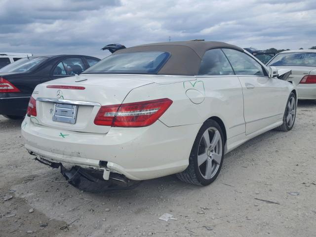 WDDKK7CF7BF094525 - 2011 MERCEDES-BENZ E 550 WHITE photo 4