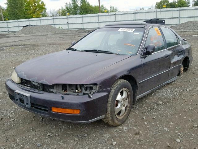 1HGCD5609VA110621 - 1997 HONDA ACCORD SE PURPLE photo 2