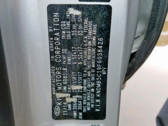 KNDMB5C19F6038426 - 2015 KIA SEDONA LX SILVER photo 10