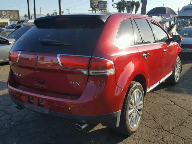 2LMDJ6JK3EBL04933 - 2014 LINCOLN MKX RED photo 4