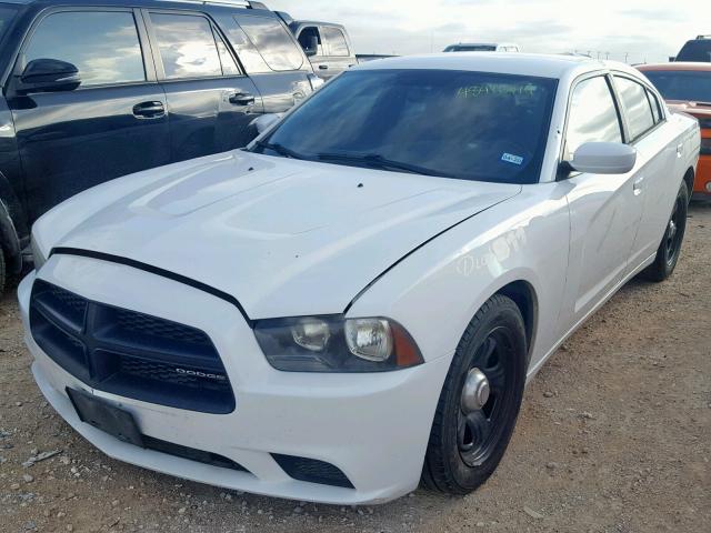 2C3CDXAT3CH159389 - 2012 DODGE CHARGER PO WHITE photo 2