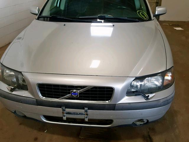 YV1RS64A142335974 - 2004 VOLVO S60 GRAY photo 9