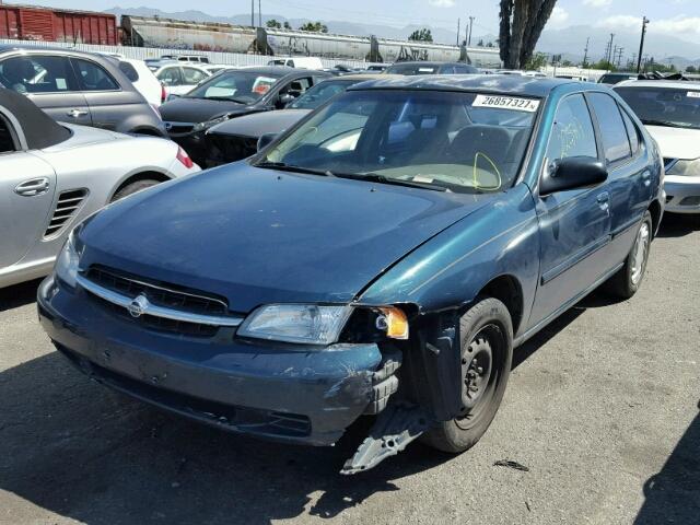 1N4DL01DXWC201833 - 1998 NISSAN ALTIMA XE BLUE photo 2