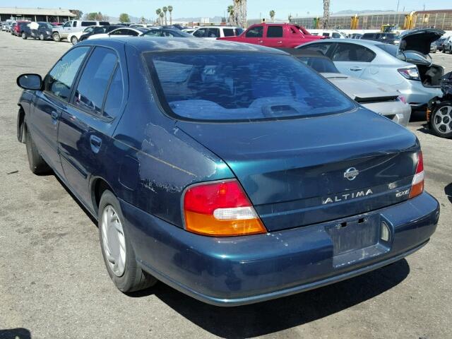 1N4DL01DXWC201833 - 1998 NISSAN ALTIMA XE BLUE photo 3