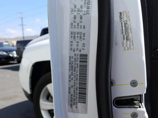 1C4NJDBB9GD714351 - 2016 JEEP COMPASS SP თეთრი ფოტო 10