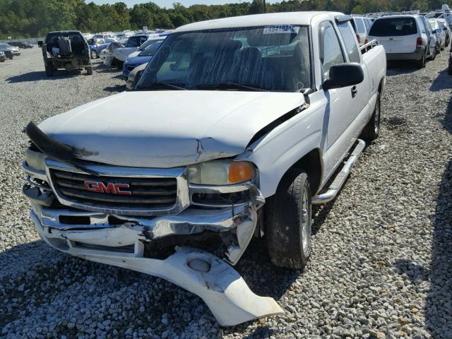 2GTEC19V631200553 - 2003 GMC NEW SIERRA WHITE photo 2