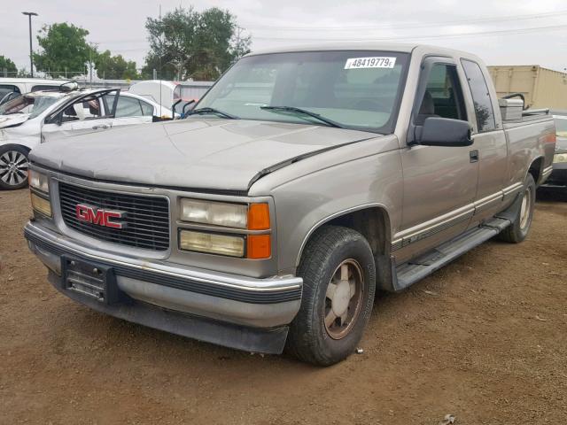 1GTEC19R7WE509857 - 1998 GMC SIERRA C15 GOLD photo 2