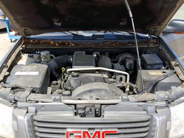 1GKDS13S652370884 - 2005 GMC ENVOY GRAY photo 7