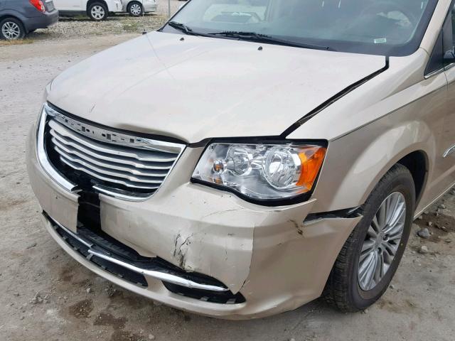 2C4RC1CG9DR615946 - 2013 CHRYSLER TOWN & COU TAN photo 9