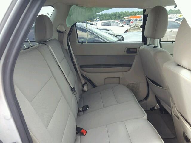 1FMCU0D79CKC65688 - 2012 FORD ESCAPE XLT SILVER photo 6