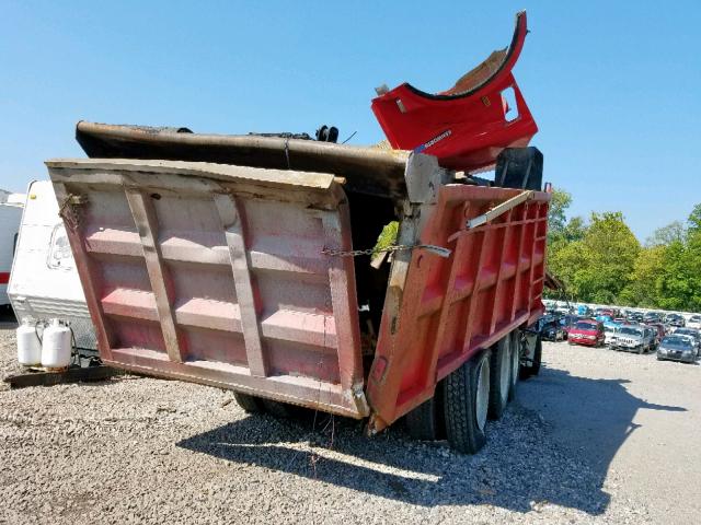 1NKDXBTX92J888163 - 2002 KENWORTH CONSTRUCTI RED photo 4