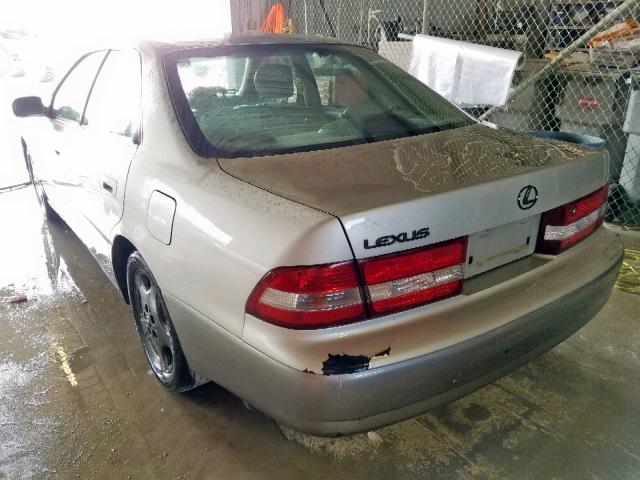 JT8BF28G610310755 - 2001 LEXUS ES 300 GRAY photo 3