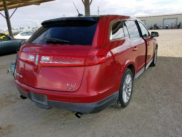 2LMHJ5AT3CBL51025 - 2012 LINCOLN MKT RED photo 4