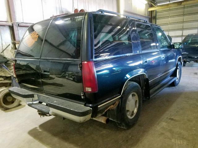 1GNEK13R4TJ397475 - 1996 CHEVROLET TAHOE BLACK photo 4