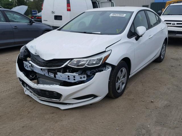 1G1BC5SM3J7226242 - 2018 CHEVROLET CRUZE LS WHITE photo 2