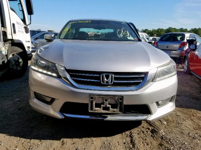 1HGCR3F87EA023635 - 2014 HONDA ACCORD EXL SILVER photo 10