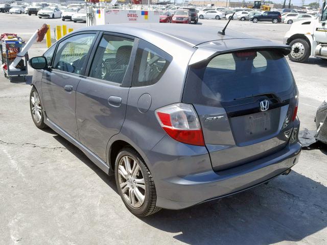 JHMGE8H68BS002396 - 2011 HONDA FIT SPORT GRAY photo 3