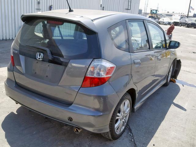 JHMGE8H68BS002396 - 2011 HONDA FIT SPORT GRAY photo 4