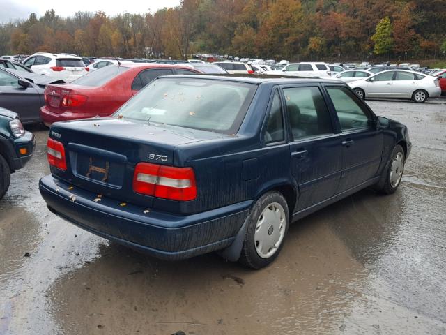 YV1LS5576W1545983 - 1998 VOLVO S70 BLUE photo 4