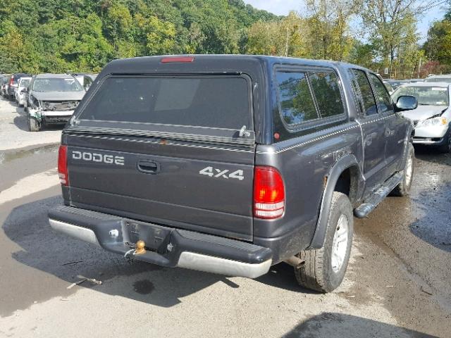 1B7HG38NX2S591722 - 2002 DODGE DAKOTA QUA GRAY photo 4