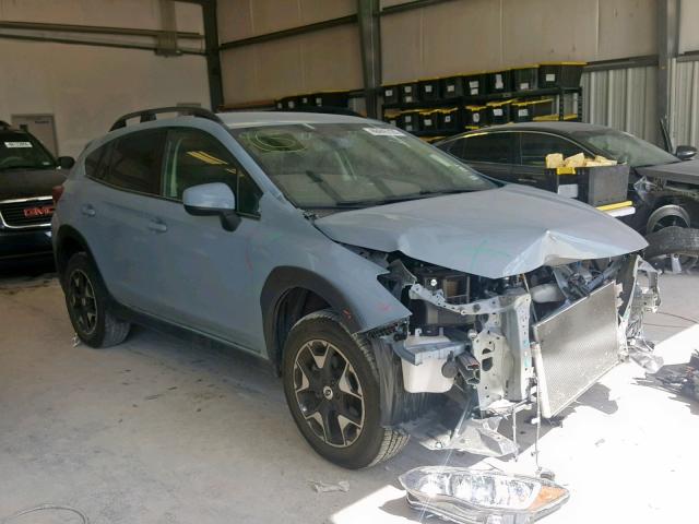 JF2GTADC8JH234262 - 2018 SUBARU CROSSTREK GRAY photo 1