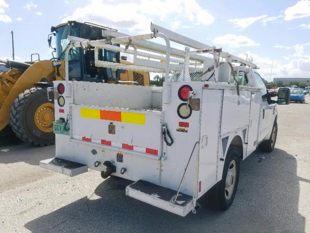 1FDWF30518EC54803 - 2008 FORD F350 SRW S WHITE photo 4