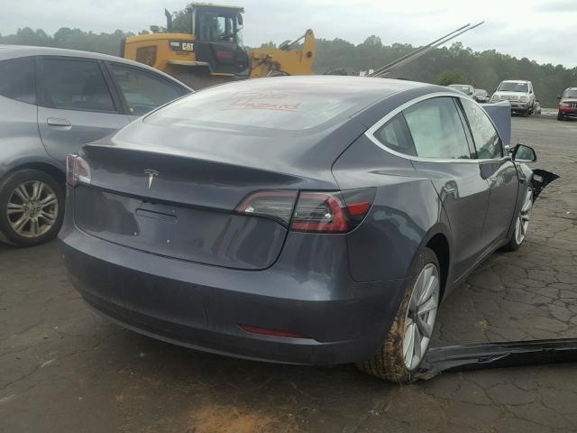 5YJ3E1EA3JF024088 - 2018 TESLA MODEL 3 GRAY photo 4