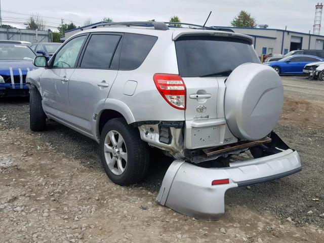 2T3DF4DV9BW132492 - 2011 TOYOTA RAV4 LIMIT SILVER photo 3