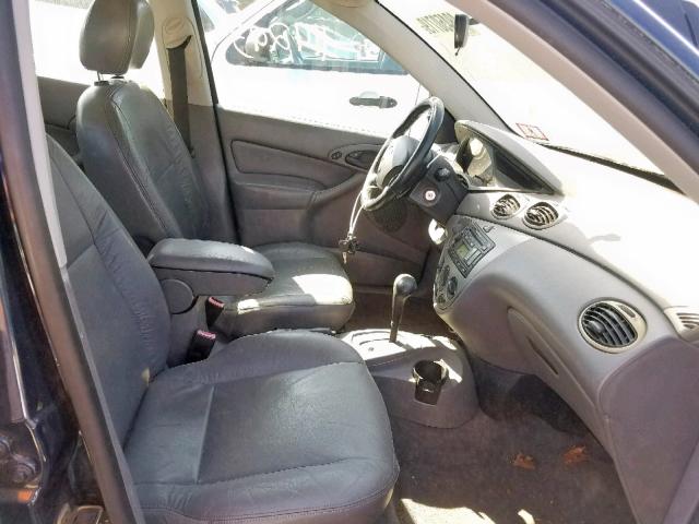 1FAHP36362W334668 - 2002 FORD FOCUS SE WHITE photo 5