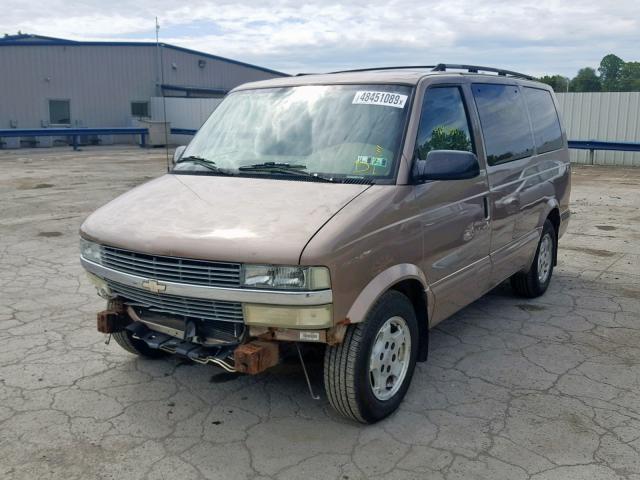 1GNEL19X55B123136 - 2005 CHEVROLET ASTRO TAN photo 2