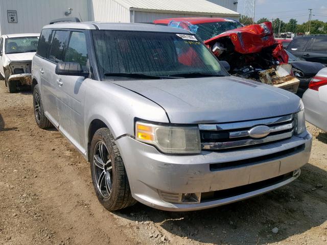 2FMGK5BC5BBD33823 - 2011 FORD FLEX SE SILVER photo 1