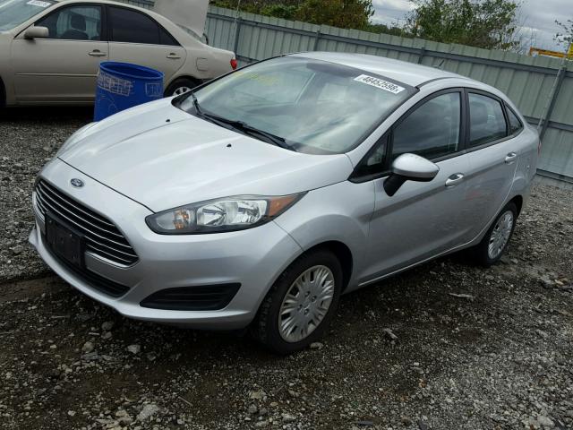 3FADP4AJ5EM190495 - 2014 FORD FIESTA S SILVER photo 2