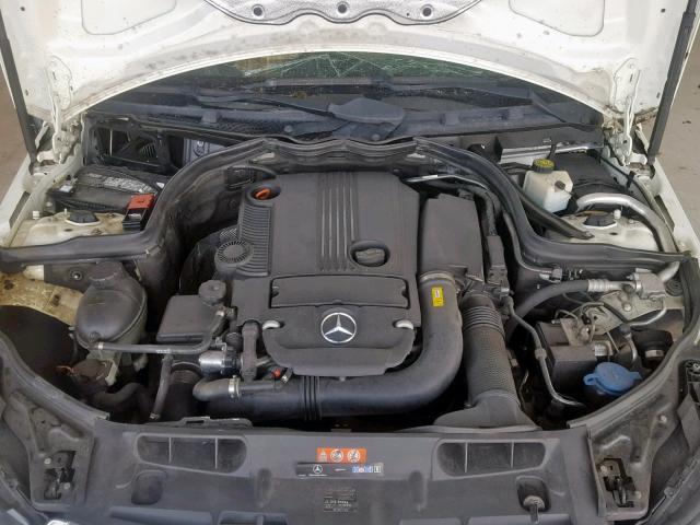 WDDGF4HB6CA613514 - 2012 MERCEDES-BENZ C 250 WHITE photo 7