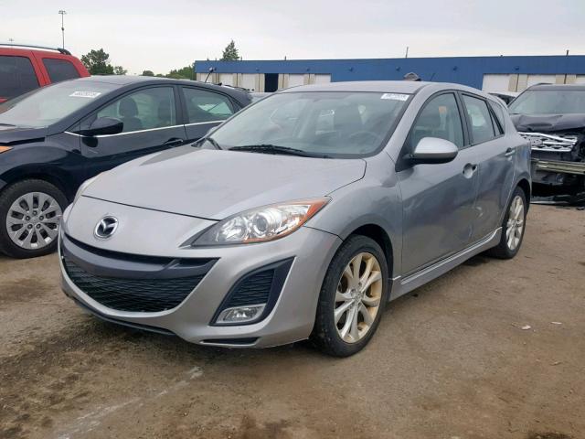 JM1BL1K51B1902393 - 2011 MAZDA 3 S GRAY photo 2