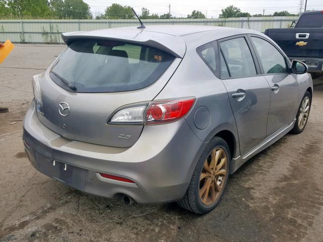 JM1BL1K51B1902393 - 2011 MAZDA 3 S GRAY photo 4