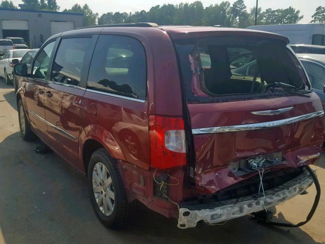 2C4RC1BG0FR618318 - 2015 CHRYSLER TOWN & COU RED photo 3