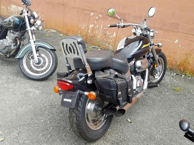 JS1VS53A622102745 - 2002 SUZUKI VZ800 BLACK photo 4