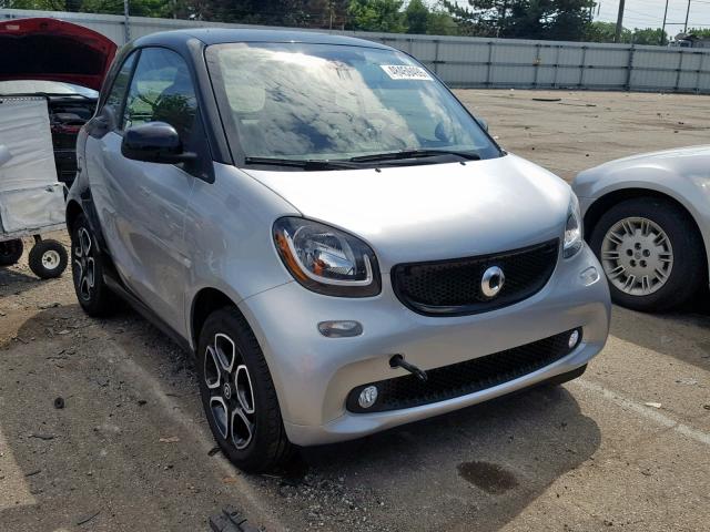 WMEFJ5DA7GK076533 - 2016 SMART FORTWO SILVER photo 1