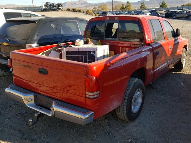 1B7GL2AN1YS633649 - 2000 DODGE DAKOTA QUA RED photo 4