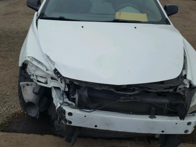 1G1ZA5EU9BF340043 - 2011 CHEVROLET MALIBU LS თეთრი ფოტო 7