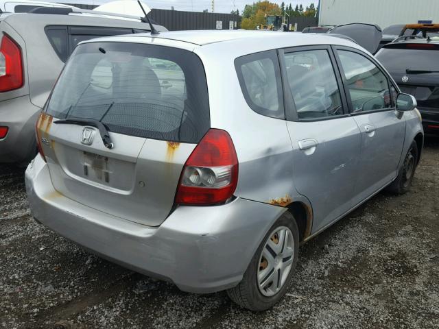 JHMGD38457S808434 - 2007 HONDA FIT SILVER photo 4