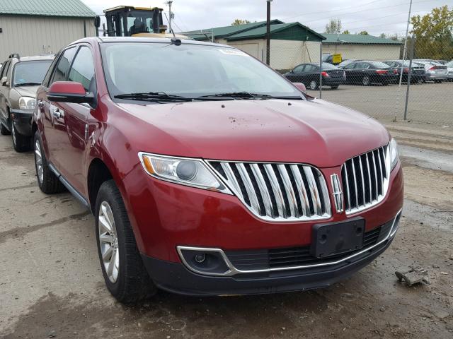 2LMDJ8JKXDBL13588 - 2013 LINCOLN MKX RED photo 1