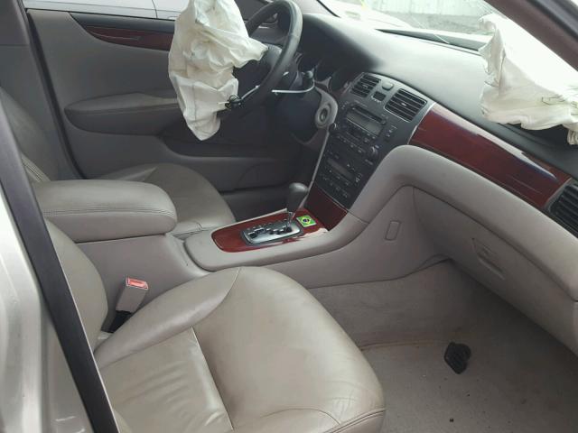 JTHBF30G230123971 - 2003 LEXUS ES 300 SILVER photo 5