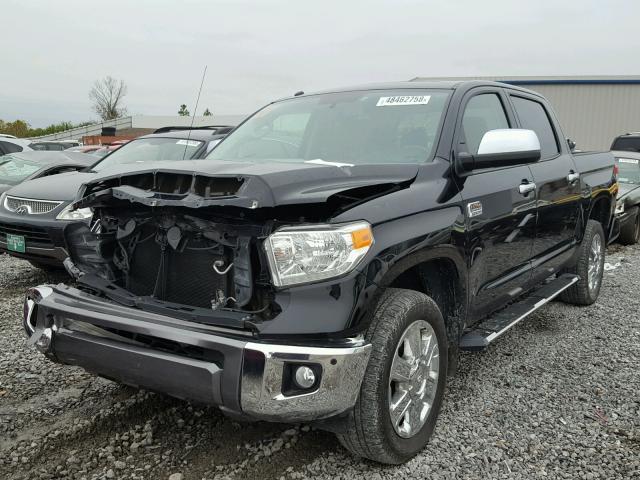 5TFAW5F10HX631740 - 2017 TOYOTA TUNDRA CRE BLACK photo 2