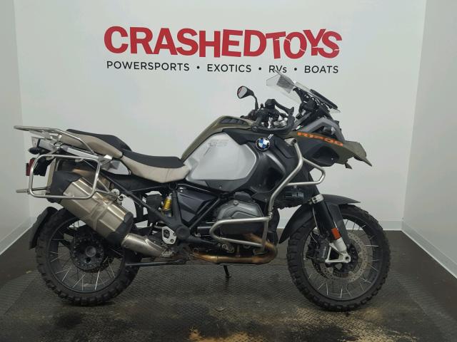 WB10A120XEZ095389 - 2014 BMW R1200 GS A GREEN photo 1