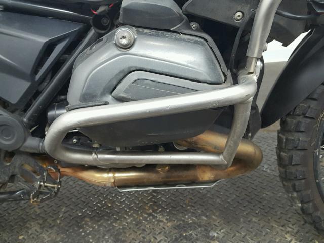 WB10A120XEZ095389 - 2014 BMW R1200 GS A GREEN photo 5