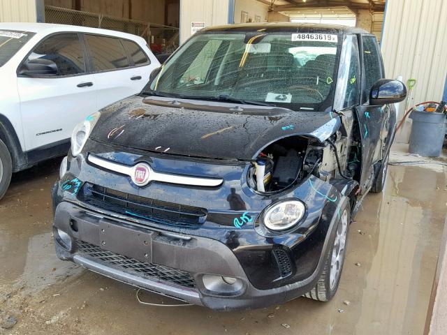 ZFBCFADH2EZ015476 - 2014 FIAT 500L TREKK BLACK photo 2